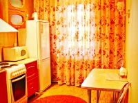 1-комнатная квартира посуточно Набережные Челны, ул. Шамиля Усманова, 29: Фотография 3