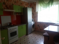 1-комнатная квартира посуточно Брянск, Сосновый Бор, 1: Фотография 2