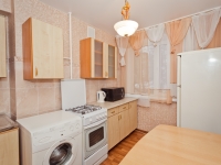 2-комнатная квартира посуточно Нижний Новгород, ул. Максима Горького, 184: Фотография 11