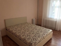 2-комнатная квартира посуточно Кемерово, проспект Ленина, 119: Фотография 2