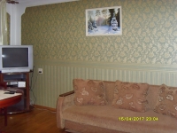 2-комнатная квартира посуточно Челябинск, Марченко, 39: Фотография 2