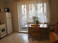 2-комнатная квартира посуточно Омск, 70 лет Октября, 10: Фотография 14