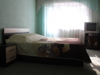 1-комнатная квартира посуточно Саратов, улица Чернышевского, 55А: Фотография 5