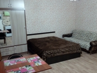 1-комнатная квартира посуточно Чебоксары, Пирогова, 1 к 5: Фотография 2