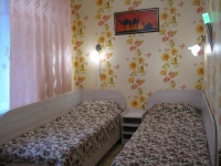 2-комнатная квартира посуточно Железноводск, Ленина, 5е: Фотография 3