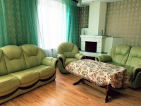 3-комнатная квартира посуточно Междуреченск, проспект Коммунистический, 17: Фотография 2