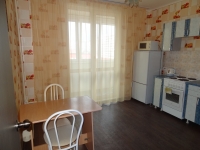 1-комнатная квартира посуточно Красноярск, Алексеева, 103: Фотография 2