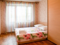 2-комнатная квартира посуточно Тольятти, Мира, 99: Фотография 3