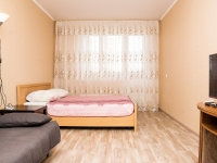 1-комнатная квартира посуточно Тольятти, Ленина, 67: Фотография 2