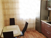 1-комнатная квартира посуточно Ижевск, Карла Маркса, 272: Фотография 4