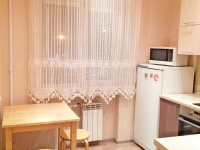 1-комнатная квартира посуточно Новосибирск, Ясный берег, 6: Фотография 3
