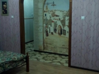 2-комнатная квартира посуточно Курган, Карбышева, 46: Фотография 3