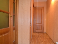 2-комнатная квартира посуточно Киров, Чапаева, 11: Фотография 2