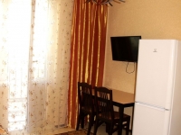 1-комнатная квартира посуточно Краснодар, Кубанская улица, 52: Фотография 3