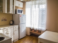 1-комнатная квартира посуточно Омск, Перелета, 20: Фотография 2