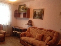 3-комнатная квартира посуточно Кемерово, пр. Ленина, 84: Фотография 4