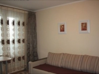 2-комнатная квартира посуточно Тюмень, Севастопольская, 33 кор. 3: Фотография 3
