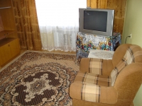 1-комнатная квартира посуточно Набережные Челны, Шамиля Усманова, 89: Фотография 2