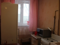 2-комнатная квартира посуточно Тюмень,  Республики, 14: Фотография 2