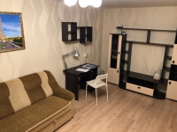 2-комнатная квартира посуточно Тюмень,  Одесская, 36: Фотография 4