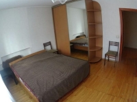 2-комнатная квартира посуточно Тюмень,  Пермякова, 71 корп. 1: Фотография 4
