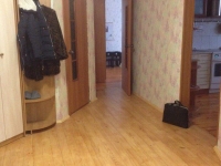 2-комнатная квартира посуточно Тюмень,  Энергетиков, 52: Фотография 3