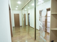 2-комнатная квартира посуточно Тюмень,  Республики, 157: Фотография 4