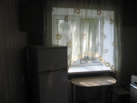 1-комнатная квартира посуточно Тюмень,  Шишкова, 11а: Фотография 3