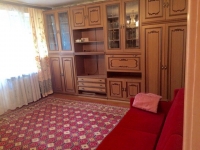 2-комнатная квартира посуточно Тюмень,  Парфенова, 26: Фотография 3