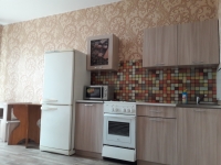 2-комнатная квартира посуточно Иркутск, Зверева, 1: Фотография 2