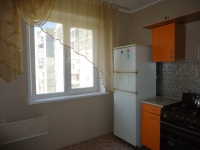 1-комнатная квартира посуточно Миасс, Лихачева, 43: Фотография 6