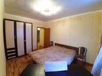 2-комнатная квартира посуточно Казань, чистопольская , 74: Фотография 2