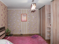 2-комнатная квартира посуточно Барнаул, Малахова, 128: Фотография 2