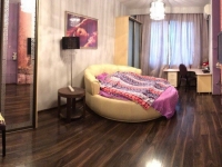 3-комнатная квартира посуточно Тюмень,  Республики, 92: Фотография 5