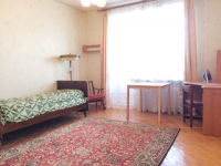 2-комнатная квартира посуточно Тюмень,  Свердлова, 2: Фотография 5