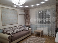 1-комнатная квартира посуточно Волжский, Мира, 74: Фотография 6
