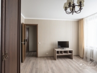 2-комнатная квартира посуточно Вологда, Сергея Преминина, 4: Фотография 3