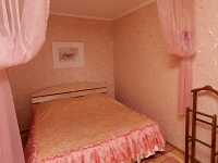 2-комнатная квартира посуточно Гатчина, РАДИЩЕВА , 18А: Фотография 13