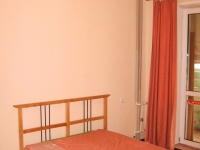 2-комнатная квартира посуточно Новосибирск, селезнева , 50: Фотография 2