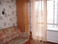 2-комнатная квартира посуточно Новосибирск, селезнева , 50: Фотография 5