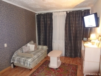 1-комнатная квартира посуточно Тольятти, ставропольская, 27: Фотография 3
