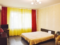 1-комнатная квартира посуточно Краснодар, Ставропольская , 204: Фотография 11
