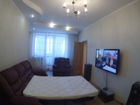 2-комнатная квартира посуточно Омск, Маяковского, 83: Фотография 2
