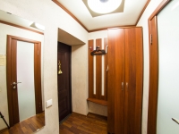 2-комнатная квартира посуточно Омск, маркса, 42: Фотография 13