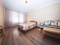 1-комнатная квартира посуточно Воронеж, Куколкина, 11: Фотография 2