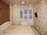 3-комнатная квартира посуточно Кемерово, проспект притомский, 7а: Фотография 2