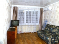 1-комнатная квартира посуточно Краснодар, Димитрова, 137: Фотография 2