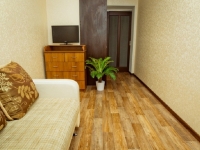 2-комнатная квартира посуточно Нижний Новгород, Максима горького, 65а: Фотография 2