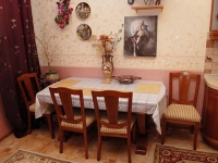 1-комнатная квартира посуточно Екатеринбург, Челюскинцев , 27: Фотография 5