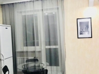 1-комнатная квартира посуточно Красноярск, Батурина, 30/к3: Фотография 4
